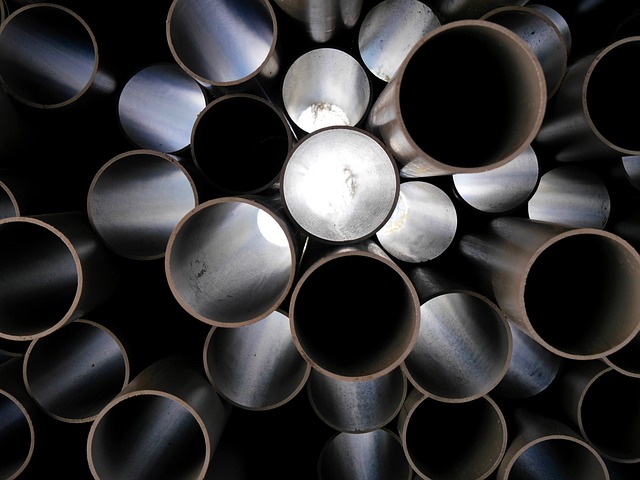 Izolacja rur: zobacz, jak może pomóc Ci zaoszczędzić pieniądze na kosztach energii